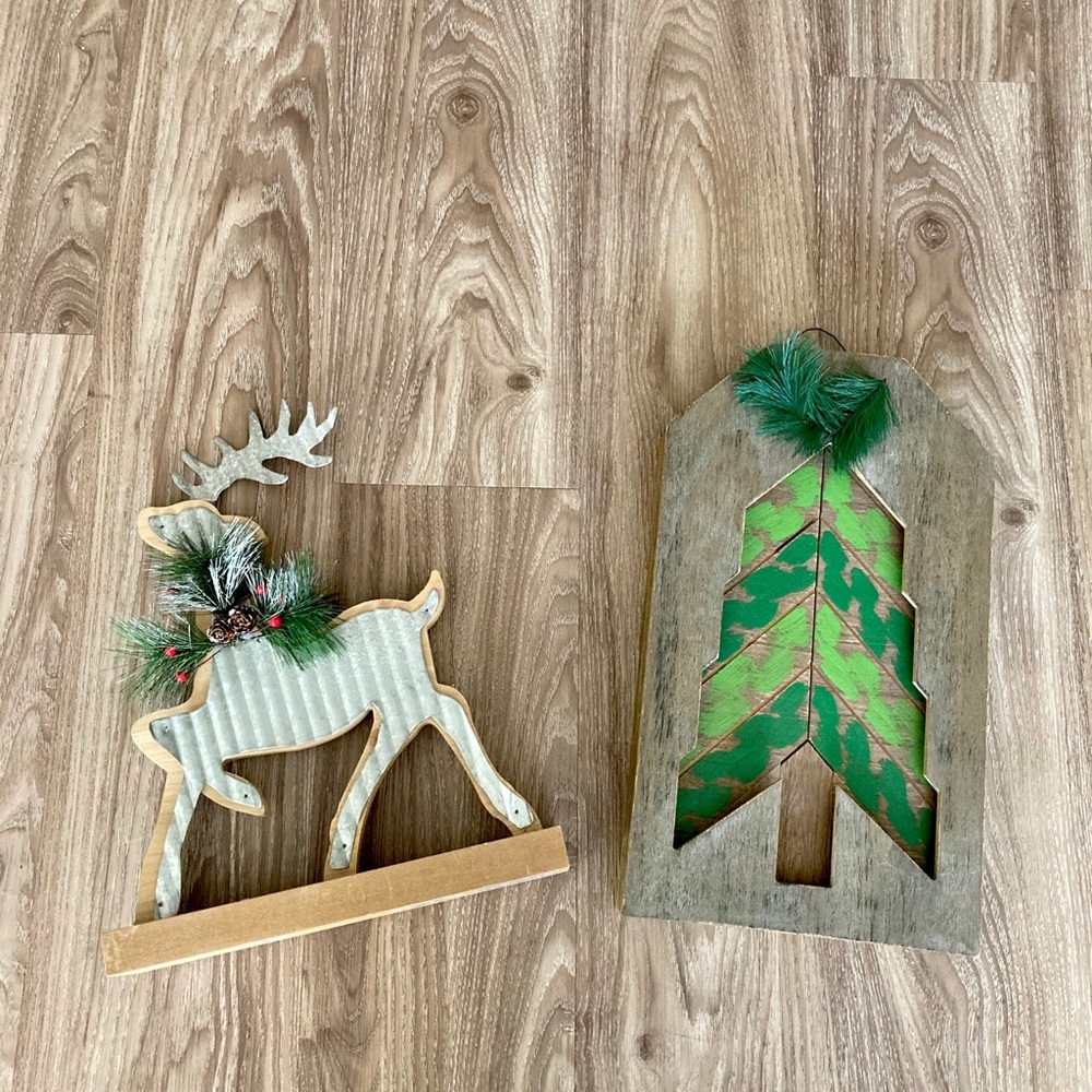 Large Christmas holiday decor